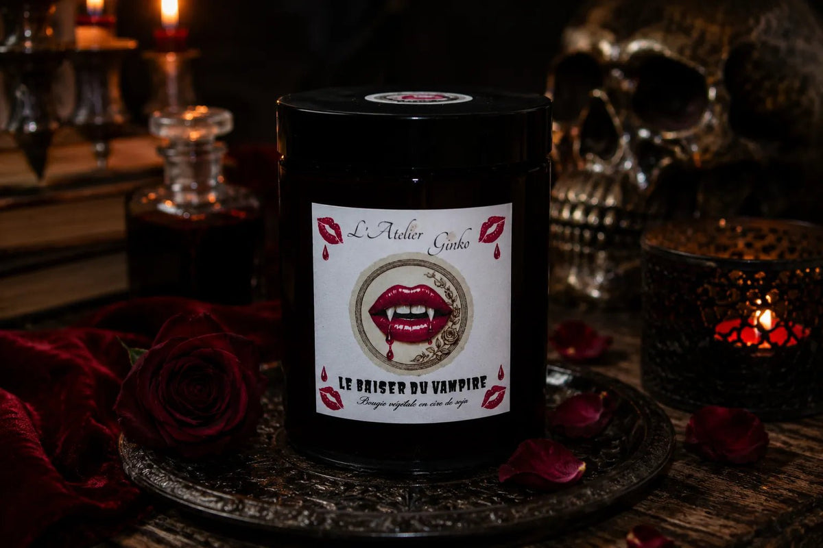 Bougie parfumée La Danse des Vampires – Cire de soja artisanale - L'Atelier Ginko - Boutique en Ligne